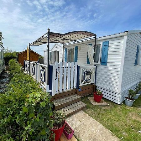 Sylvie Proprietaire Du Mobil-Home サン・ペール・シュル・メール エクステリア 写真