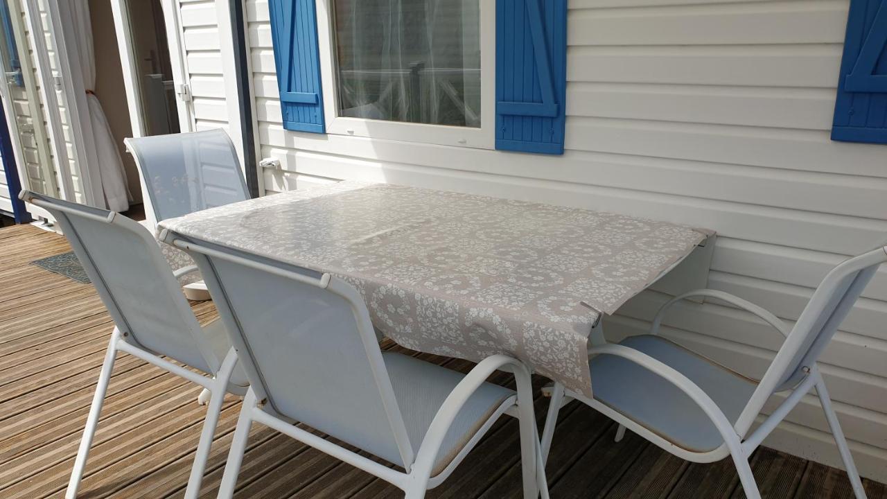 Sylvie Proprietaire Du Mobil-Home サン・ペール・シュル・メール エクステリア 写真