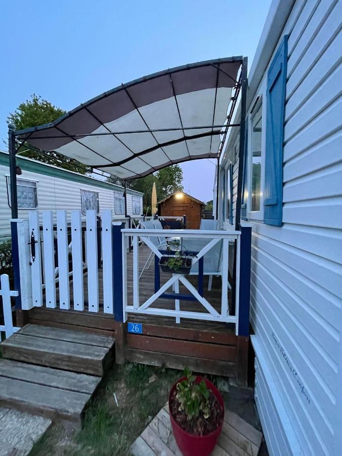 Sylvie Proprietaire Du Mobil-Home サン・ペール・シュル・メール エクステリア 写真